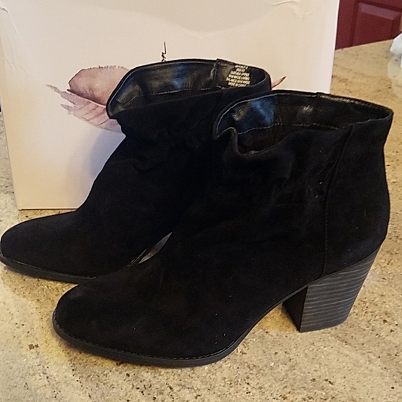 jessica simpson black ankle boots